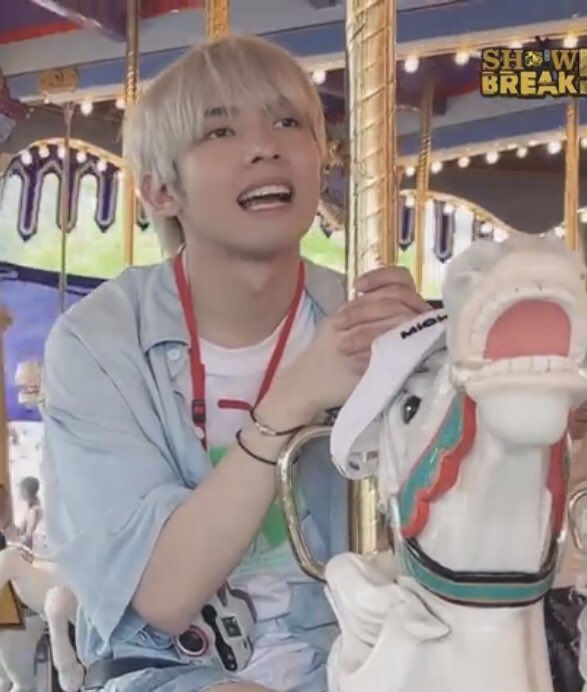 Heypostyy's tweet photo. CUTIE MOOOOO SO MUCH!
@SB19Official #SB19_JUSTIN #SHOWBREAK5 https://t.co/zzn1RwLW0h