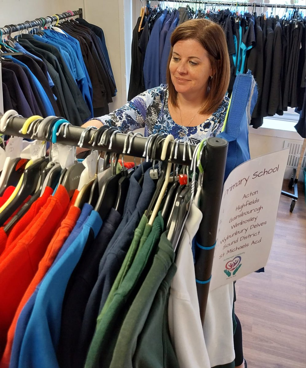 MotherwellChes's tweet photo. #volunteers what would we do without them! Here is Vikki sorting out our uniform rails, a dedicated volunteer over the summer supporting the hub. Without people like Vikki we would struggle to keep up with the demands! Thank you Vikki! #volunteering #hubsupport https://t.co/X2hgZZPkaG