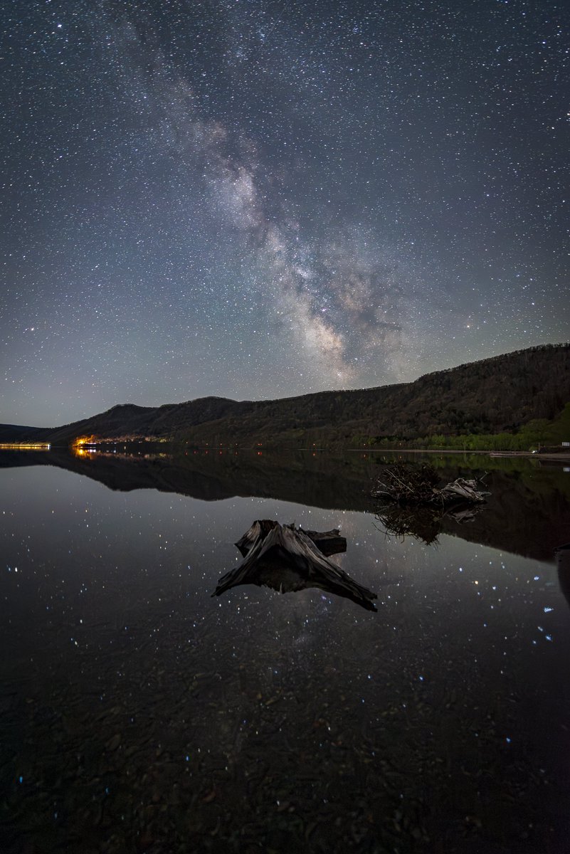 風の無い日は星が湖面に反射し、より一層美しい夜を演出してくれます。
星景も好きなのですが、下手っぴなのでご容赦ください🤣笑
#北海道 #tokyocameraclub