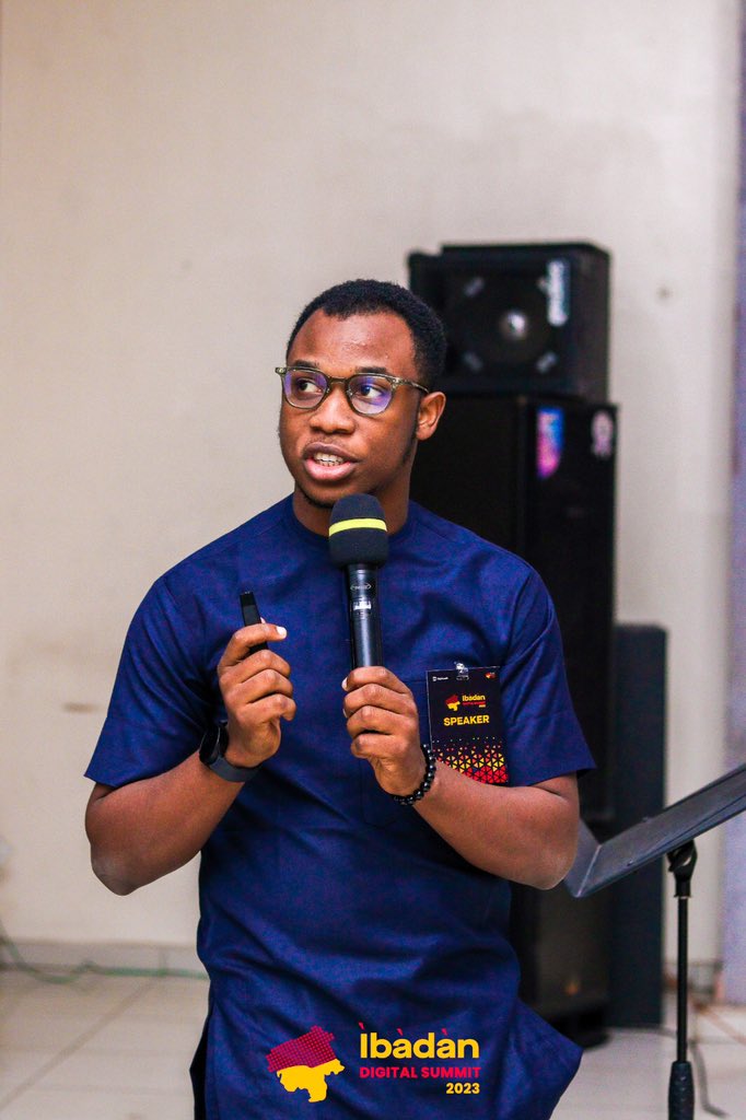 ibadantechhub's tweet photo. @AdelekeDavido keeps dropping updates on credit score and open bankingโจโจ
#IDS23 #Ibadandigitalsummit2023 #IBTH
Big Wiz https://t.co/qndoMKA2P3