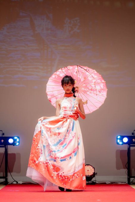 Twitterのコスプレ画像10