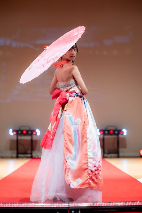 Twitterのコスプレ画像9