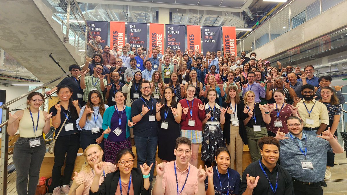 ✅ Inaugural Texas Planetary Science Meeting! #TAPS2023 120 attendees across 1.5 days of the event. Then, semester starts next Monday and need to finish my syllabus 🤣