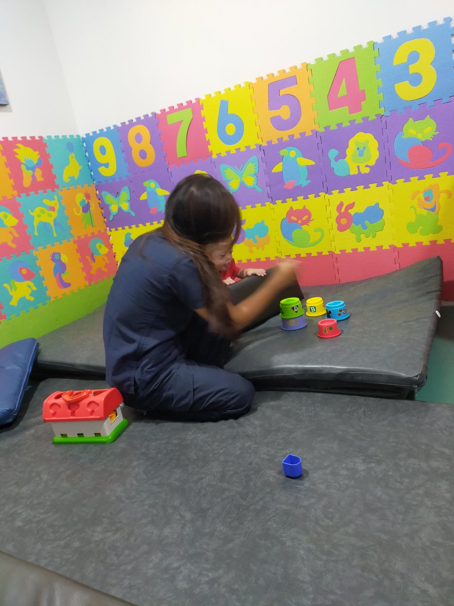 RosalineTagala1's tweet photo. Day 5 therapy session of my baby Nathan at Sinai hospital 💗 

#OccupationalTherapy 
#PhysicalTherapy 
#ThankyouLord https://t.co/ImL0nKJqmf