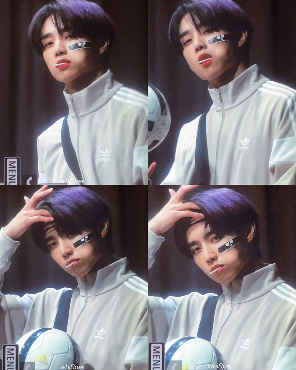 HE LOOKS SOOOOO GOOD, I'M.........