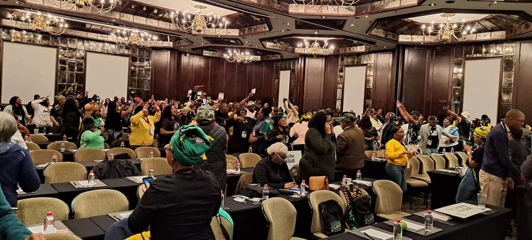 ANCWCCaucus's tweet photo. PEC member and Regional Convenor Comrade Xolisa Peter officially opens the Dullah Omar (Metro) Regional Conference #ANCWC #8thDullahOmarRegionalConference
#ANCunited https://t.co/25FHFD3vKb