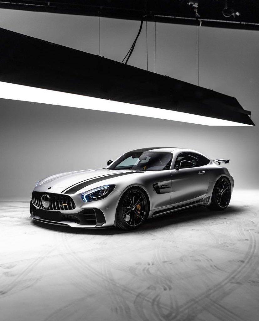 LuxuryCars365's tweet photo. Mercedes-AMG GT-R ♠️ https://t.co/Wg5hF0PRhx