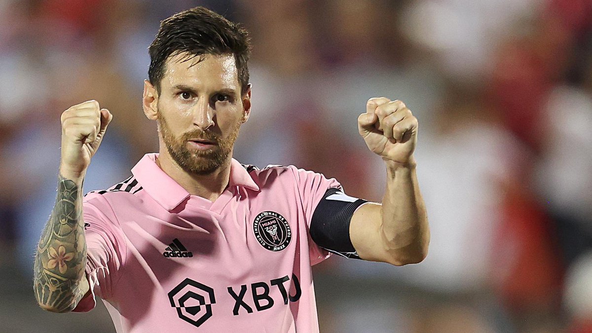 🚨MESSI PLAYS TODAY🚨

The #GOAT𓃵 has a chance to win his first 🏆 with #InterMiamiCF 

#Messi𓃵 podría ganar su primera copa con el equipo de #Miami