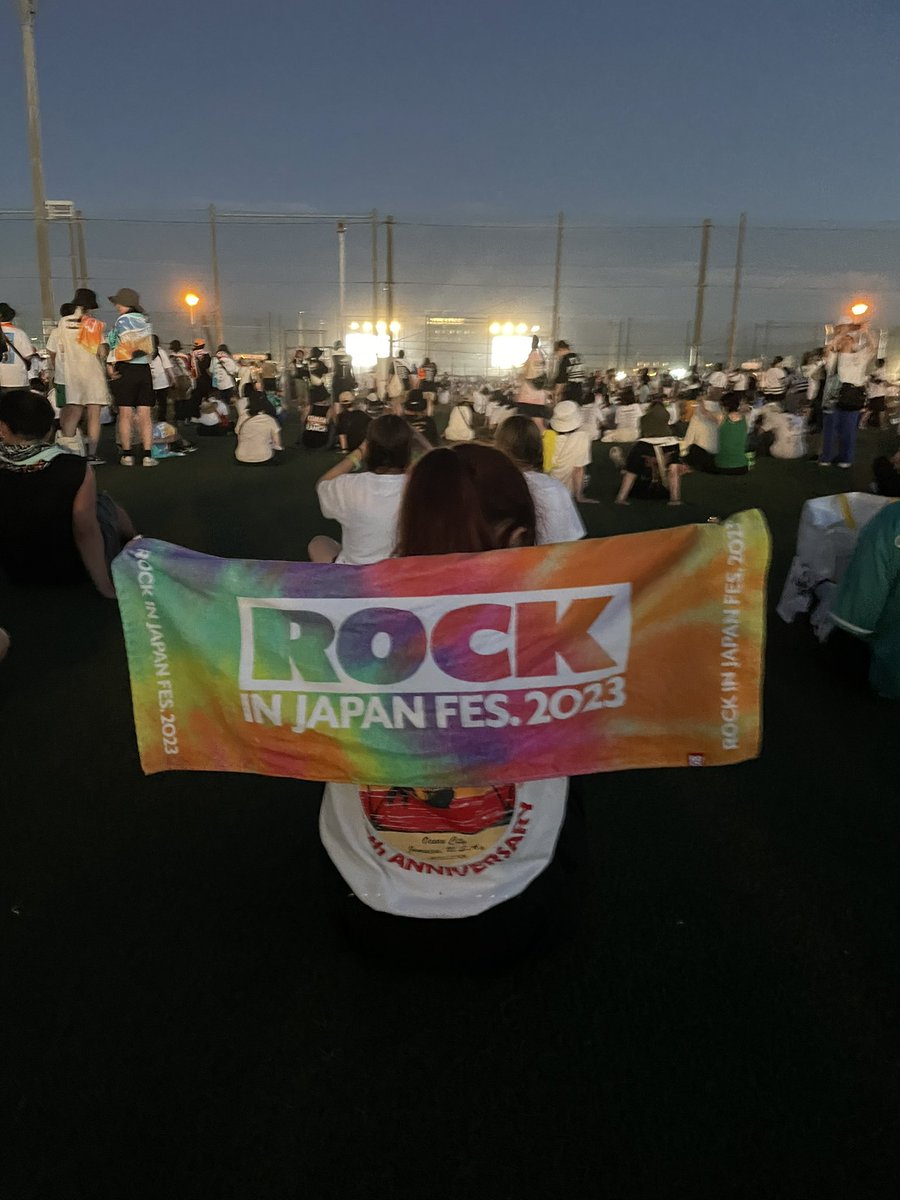 そーいえば、ロッキン12.13日参戦してきてました🔥
一緒に行ってくれた友達に感謝；；；；