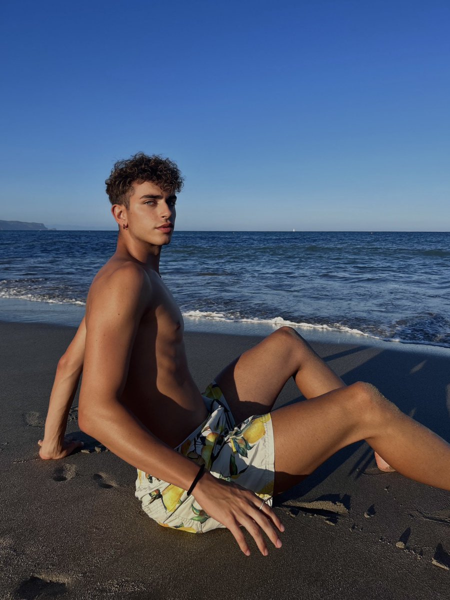 marcoaiace's tweet photo. un po’ di mare https://t.co/UPkMS9yHoN