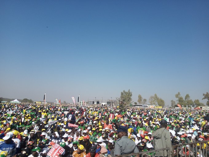 Anthony_Siban25's tweet photo. @ZANUPF_Official truly resonates as the People's Choice Party, with this tremendous turnout reflecting the unwavering commitment of the people. Let's continue to stand together and build a brighter future. #MidlandsRally #VotED #ZimElection2023 @enkudheni
@dereckgoto https://t.co/DzA0b7QGVw