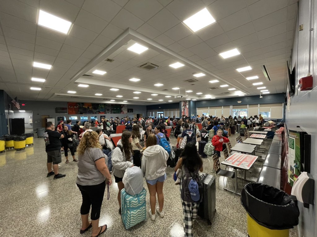 The #MineolaMarchingBand is off to <a href="/CampTowanda/">Camp Towanda</a> for our annual band camp! They were supposed to arrive at 7am. When you say the phrase “If you’re on time, you’re late!” enough times, this is what happens at 6:59am…#MineolaProud <a href="/mineolahs/">Mineola High School</a>