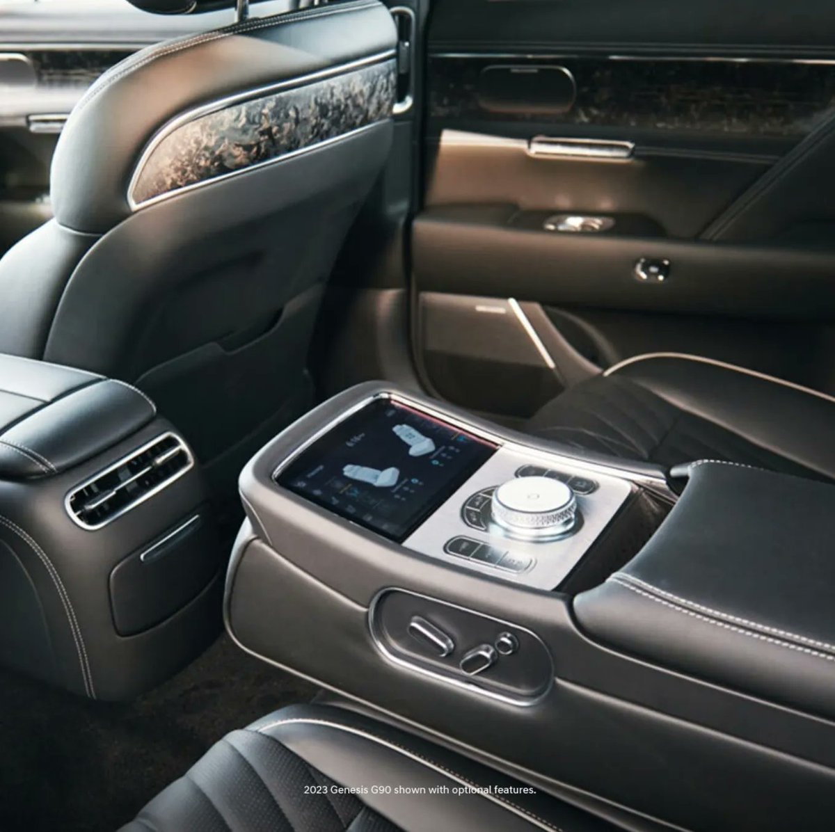 When it comes to the design of the alluring, luxurious Genesis G90, every detail matters.

buff.ly/3Itt2Tf