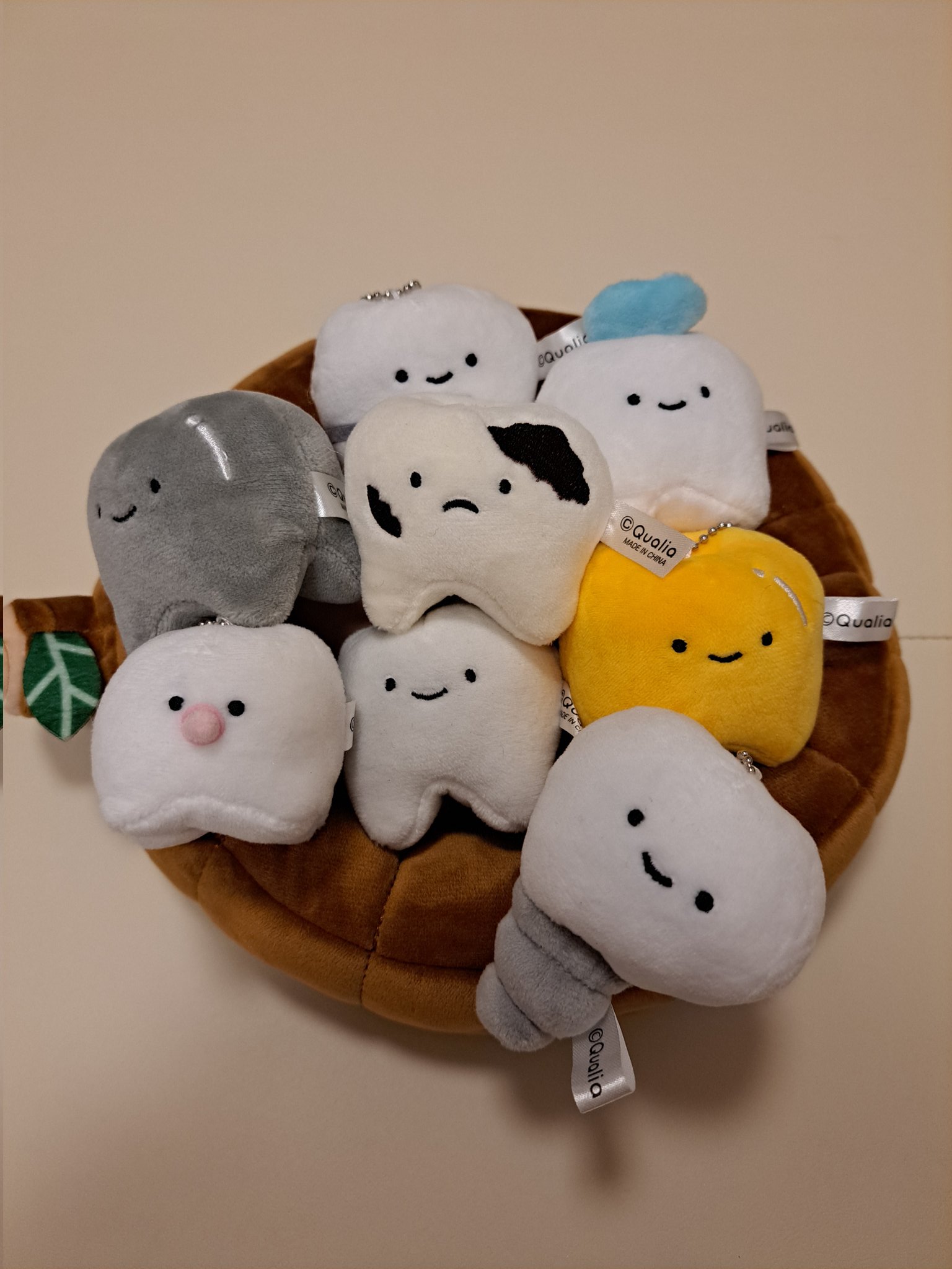 Amazon.co.jp: ニッコリーノ ハミガキのぬいぐるみ シークレット