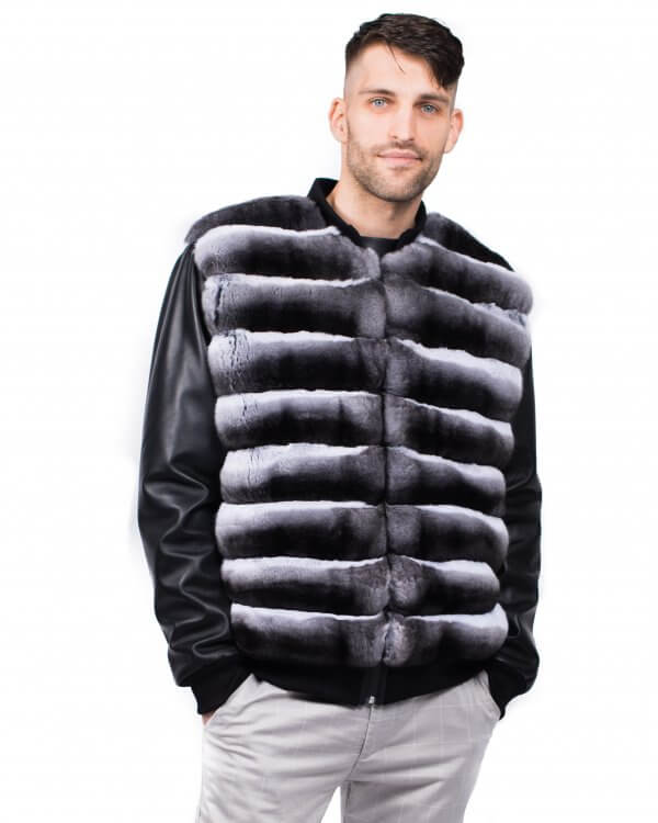 FurForYou's tweet image. This is a statement piece like no other - be ready to turn heads and make a statement with this luxury handmade men's chinchilla fur bomber jacket! Expertly crafted from the finest materials, this hand-crafted piece of art boasts luxurious chinchilla fur on the front.