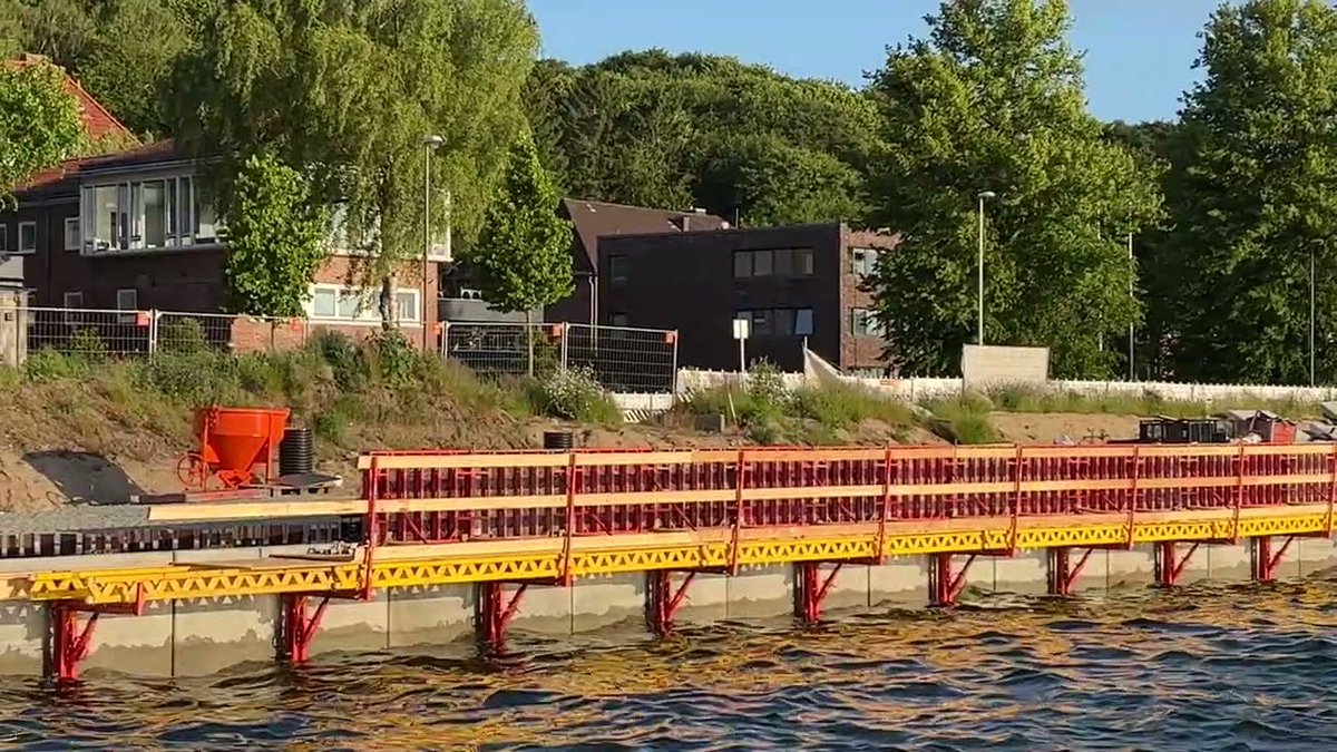 Video aus #Kiel: Berthold-Beitz-Ufer Baustelle Kiellinie Kiel Sanierung Spundwand youtube.com/watch?v=VShxFY… #YouTube #KielVideo