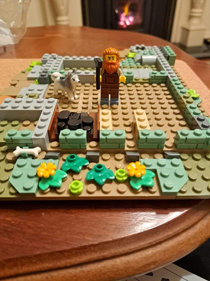 Bonnacon555's tweet photo. @medievalabby My own from Christmas time. Good fun! https://t.co/03k4h7DQwC