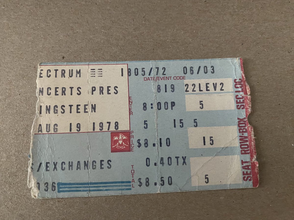 RRuberton's tweet photo. @JimRotolo August 19,1978 my thanks always to Bruce &amp; the band, Gary Busey &amp; my college friend in heaven Charlie for one of the greatest shows I ever attended! The only words I can say are RAVE ON! https://t.co/OGPHhyX4u6
