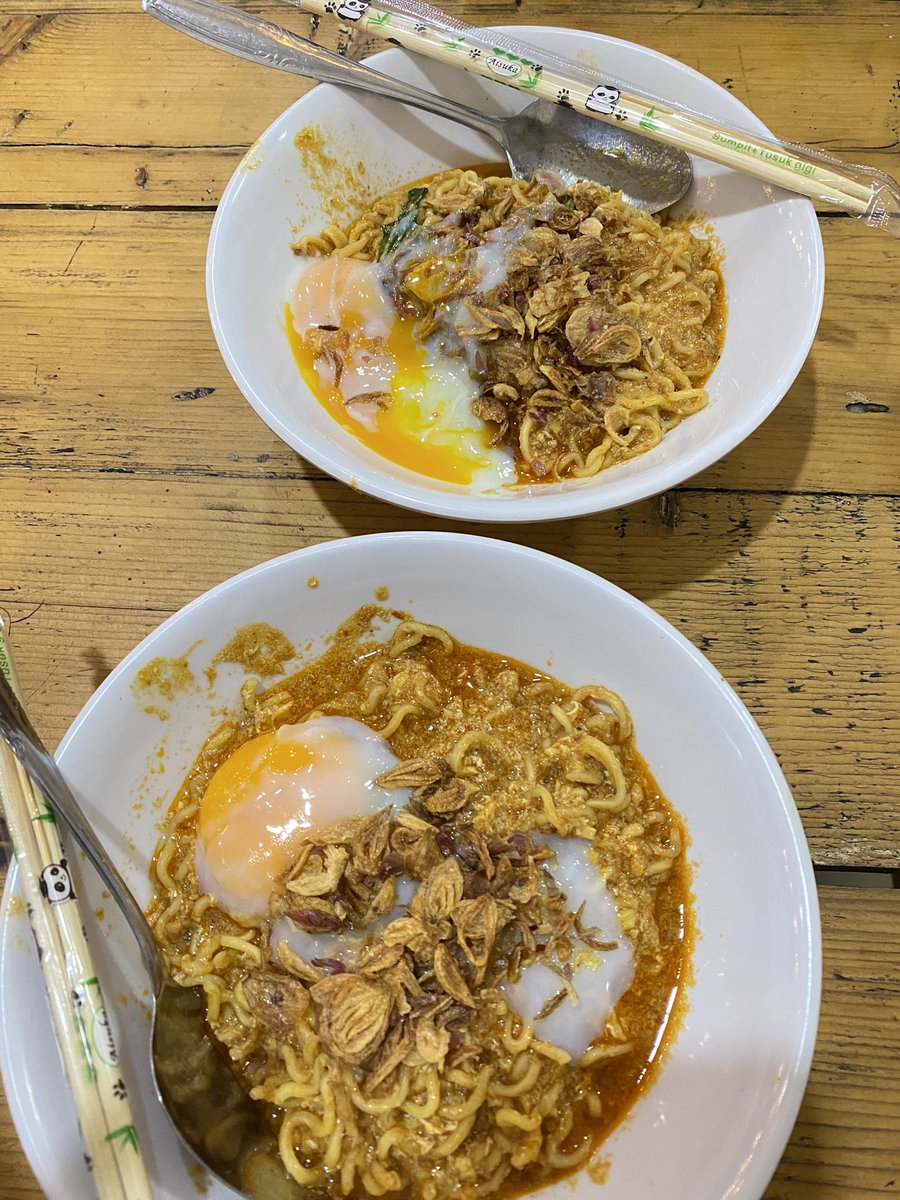 Rela jauh2 dari jakpus ke tangsel cuma buat ini 🫠 (Korban fyp tiktok)
Gue kalo bm kelewatan bgt 😭😭