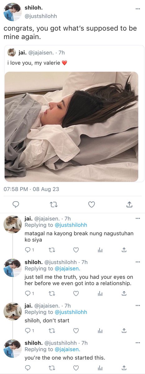 hanjibok's tweet photo. — PARALLEL LINES.
lee know x lia x sunghoon au.

valerie (lia), a girl full of positivity is in a relationship with jai (sh). what she didn't know is it's shiloh's (lk) younger brother, her ex that she used to give coffees with positive notes. https://t.co/FueA9099rW