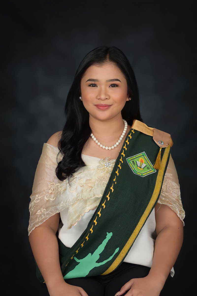 stefichu's tweet photo. Now everything awaits me.👩‍🎓 https://t.co/qo5mLzcGrx