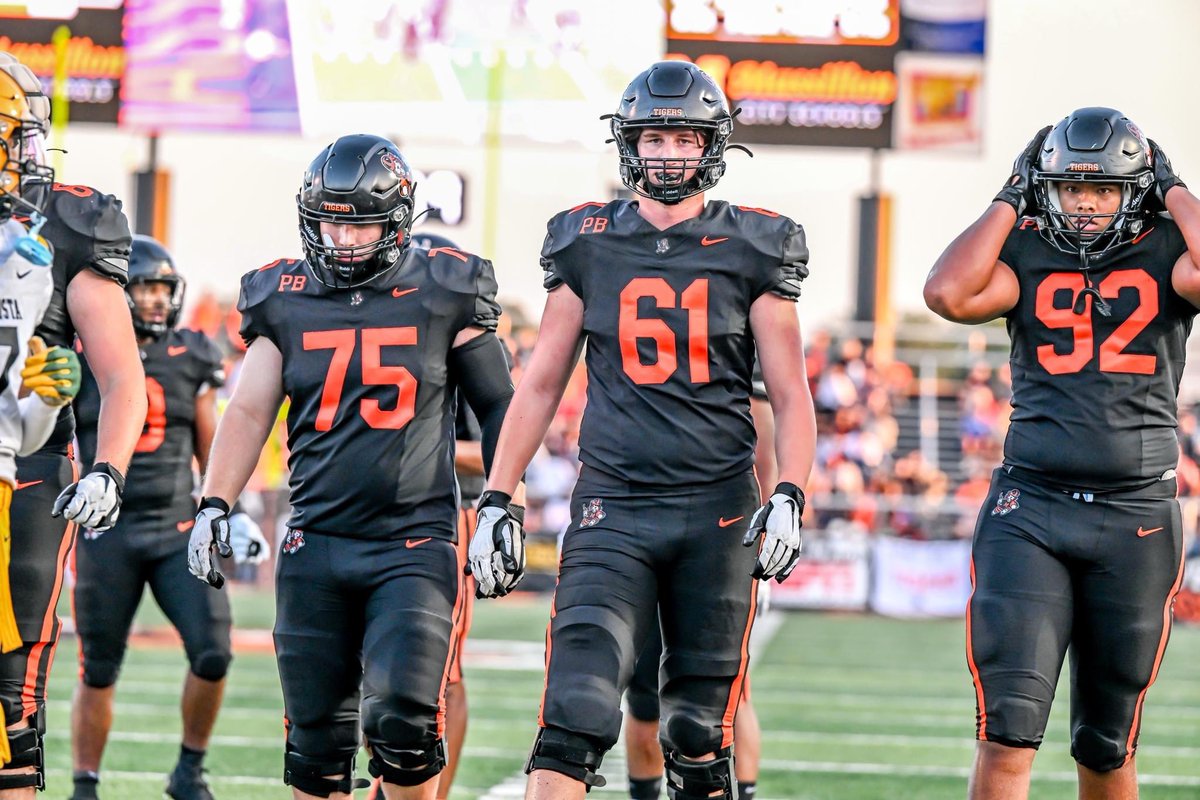 Place was electric last night love the fight!!!