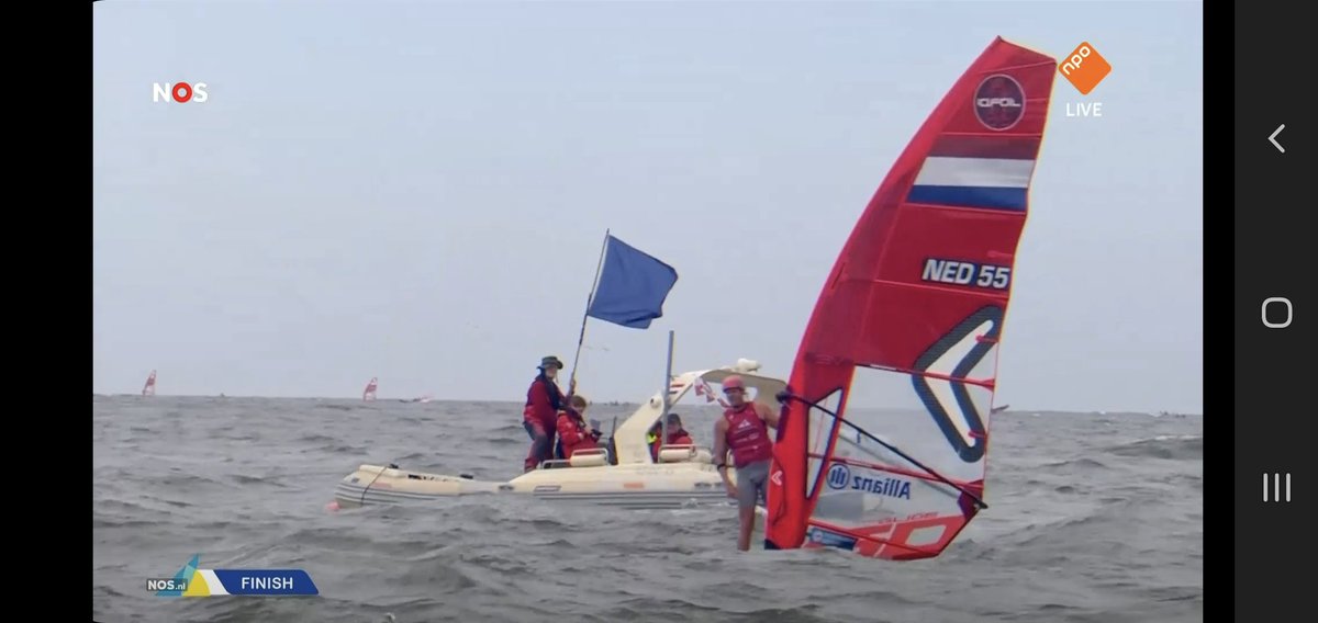 windsurfclub's tweet photo. Wereldkampioen! Van harte gefeliciteerd Luuc van Opzeeland met deze grandioze prestatie! 🤙🎉🥳. We zijn trots op je. https://t.co/XllDZnvDak