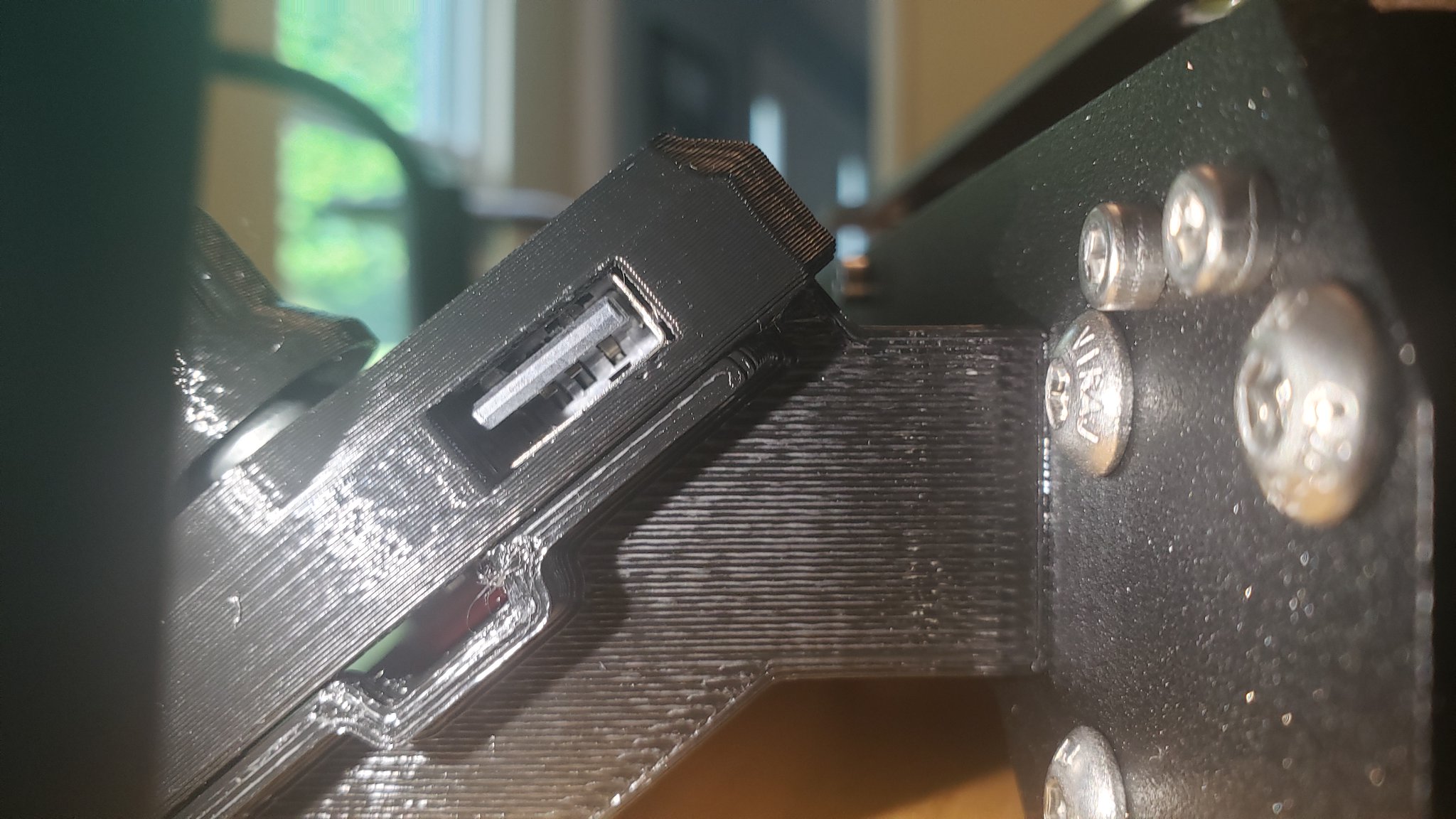 Bent Pin on XLCD USB Port - Image 1