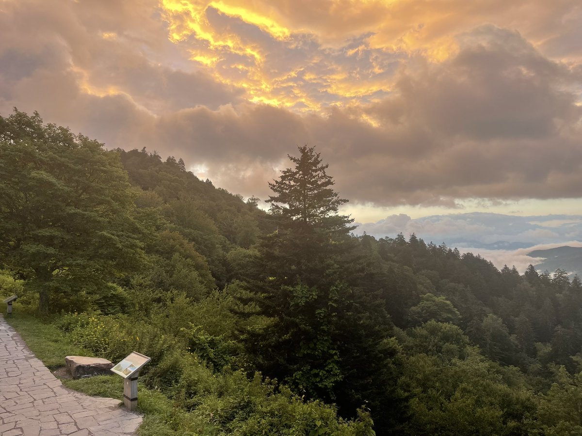 tashspice2's tweet photo. @GreatSmokyNPS Just came back from there! Such a wonderful week!! https://t.co/43KIh8he4O