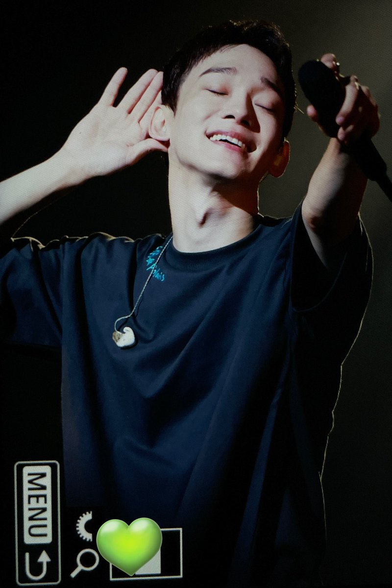 chennieverse's tweet photo. ITS THE PERFECT JONGDAE PICTURE https://t.co/K40PwX0Gl4