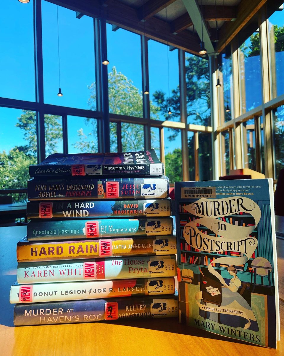 EasthamLibrary's tweet image. New Mysteries at the Library!!!