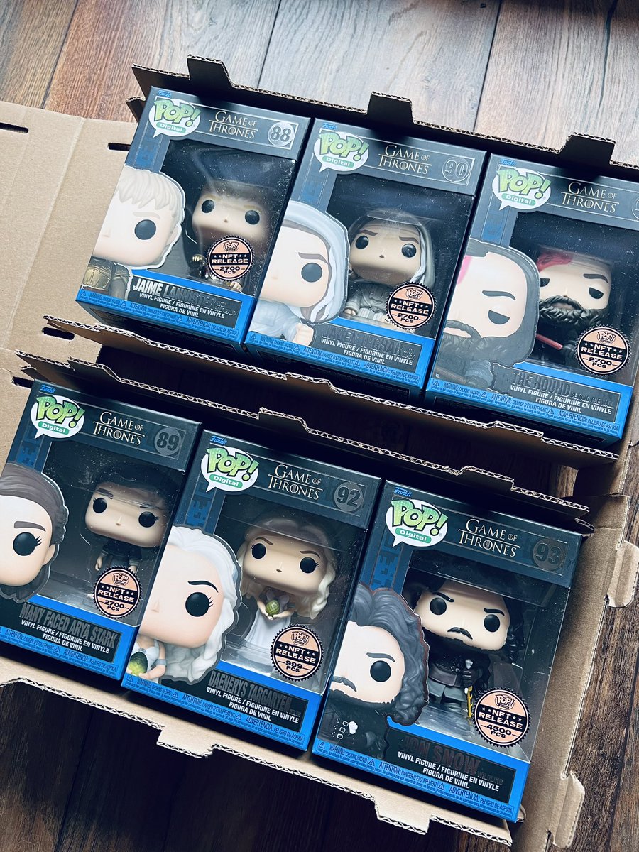Check out what was in the mail today. Winter can come now ⚔️ #GameOfThrones 

Thank you <a href="/OriginalFunko/">Funko</a> &amp; <a href="/Dropppio/">Droppp</a>  for the <a href="/WAX_io/">WAX</a> vIRL NFTs