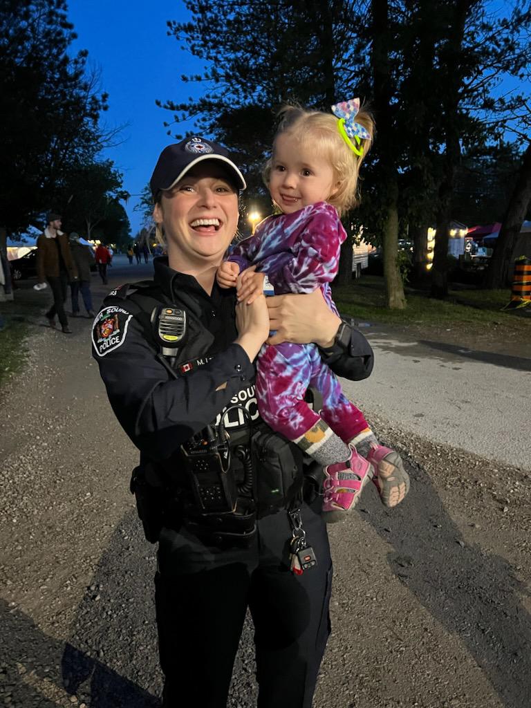 OwenSoundPolice tweet media
