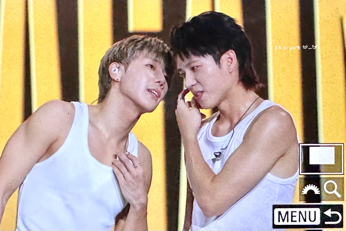 offthelight_wh's tweet photo. 230819 프리뷰 #김성규 #남우현

#인피니트 #INFINITE https://t.co/hMh3OMmr9g