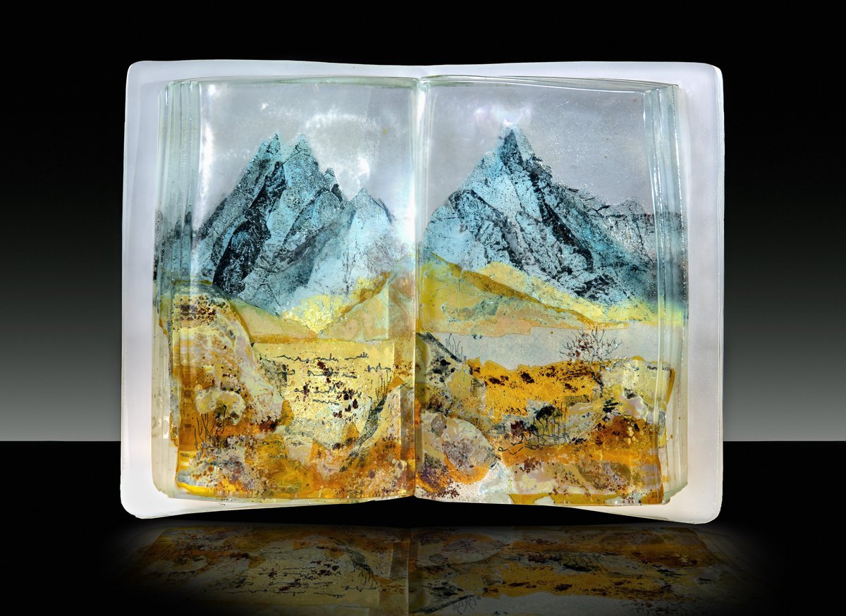 FfinyParcArt's tweet photo. Gareth Parry & Kate Pasvol - New Works
Doors open 11am Sunday 20th August 2023
Meet the artist between 2-5pm
https://t.co/EIQY6MRir0
#welshart #artwales #garethparry #garethparryartist #ffinypargallery #northwales #snowdonia #celf #art #oriel #oilpaintings #katepasvol #glassart https://t.co/3ImZT2zkzM