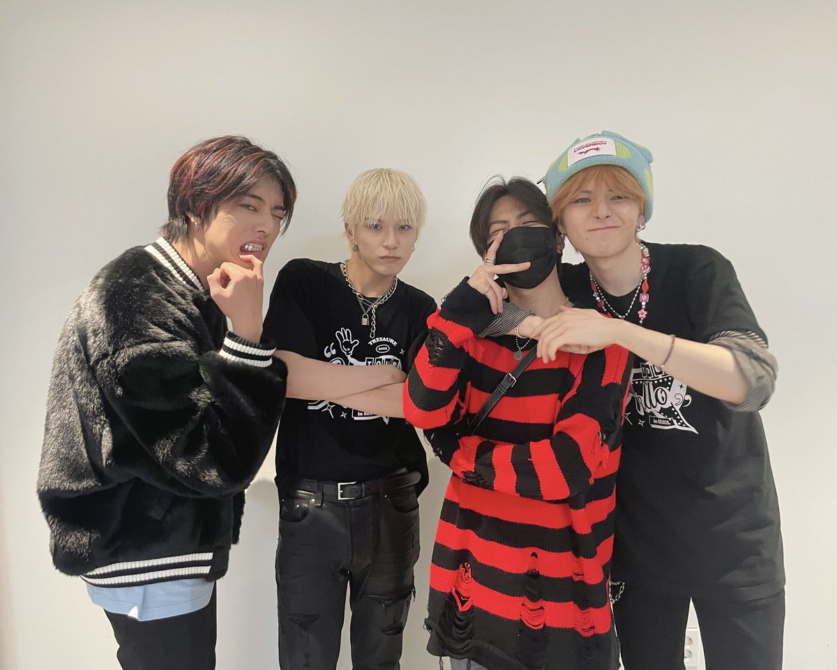honeybunchkeita's tweet photo. the category is; keita with j-line🥺✨ https://t.co/FVU6olbvmR