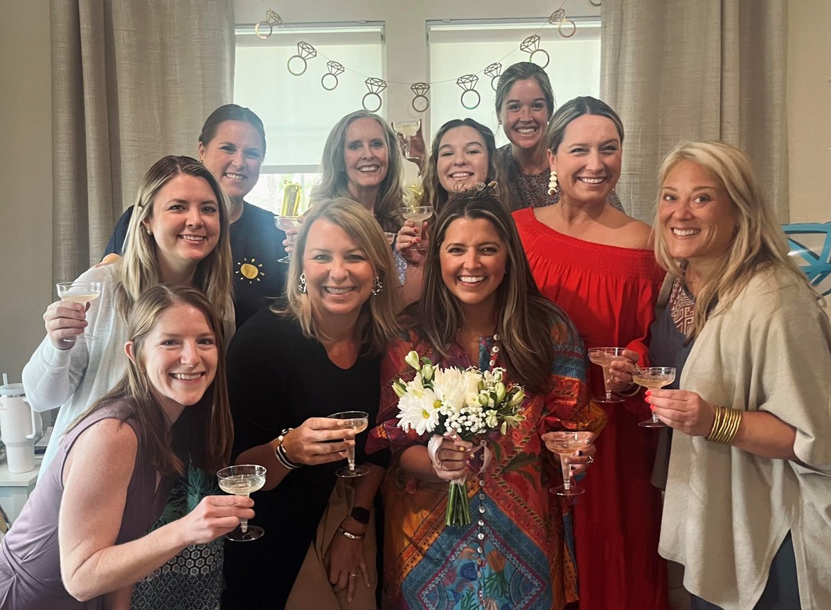 It's a fitting birthday celebration for the bride-to-be! Happy birthday to our Executive Director, Amanda! We just love you so much, and we hope you have the best birthday today! 🎂🎉🎁