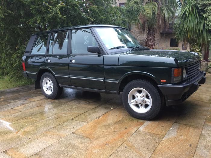 AutoShrine's tweet photo. Jorge's 1995 Land Rover Range Rover - Autoshrine Registry https://t.co/VTIZczdNTR https://t.co/5frUbAGQQU