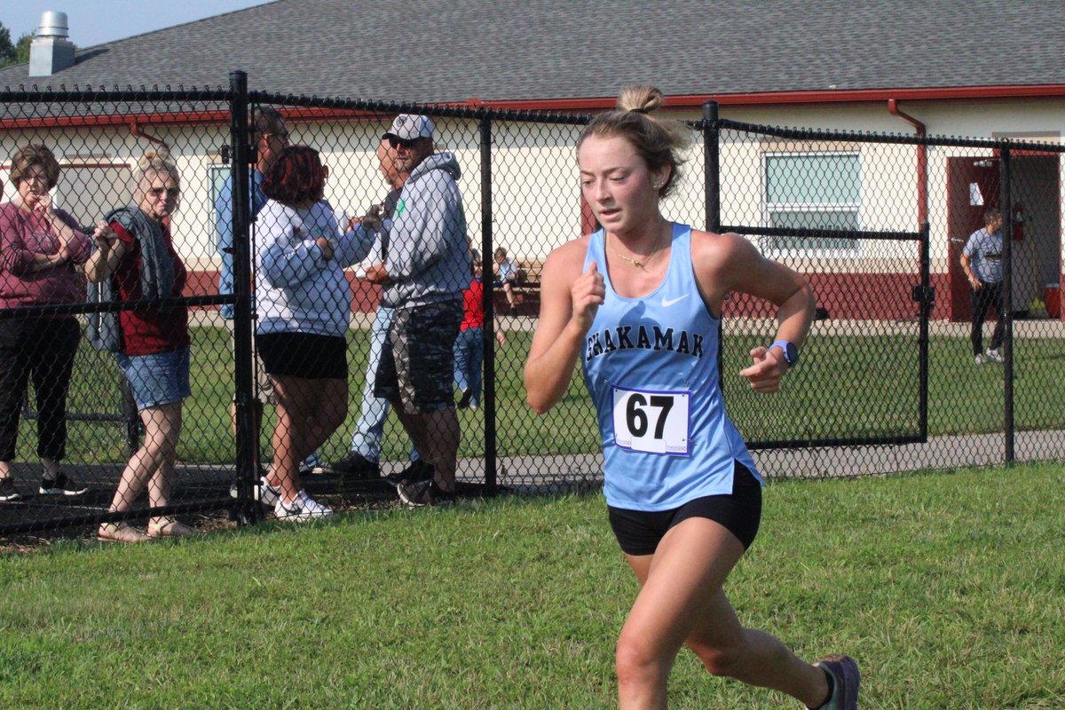 In the girls race at the Bloomfield Invite, Shakamak’s <a href="/stone_elayni/">Elayni Stone</a> finished in the Top 5 with a 4th place effort …