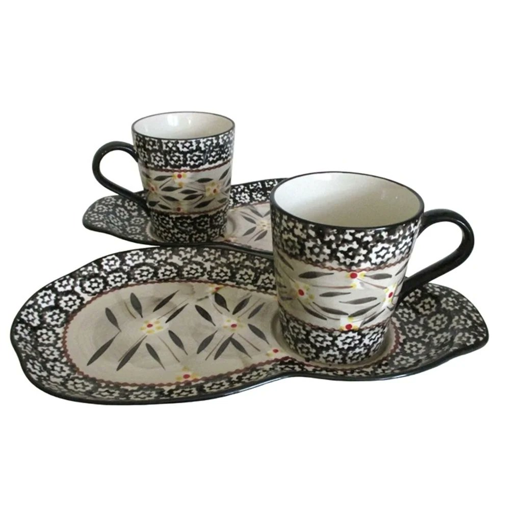 myvintagejunque's tweet photo. Check out what I'm selling. Temp-Tations Temptations Old World Black Snack Trays &amp; Mugs Dinnerware: #mercari https://t.co/9oKNS4koli https://t.co/96AMA7ZfjC