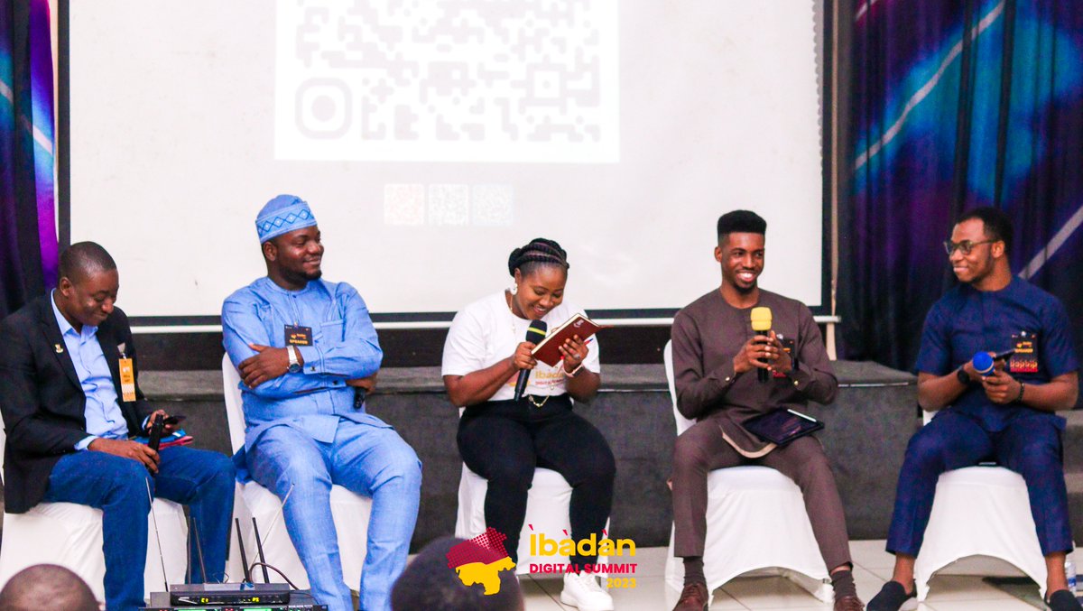 ibadantechhub's tweet photo. Q & A session with our speakers @mog_dayo, founder of @RAINigeria, @BookFisayo and @DA, CEO of @zeeh_africa
#ibadandigitalsummit2023 #IDS23 #IBTH https://t.co/GZQC462p7u
