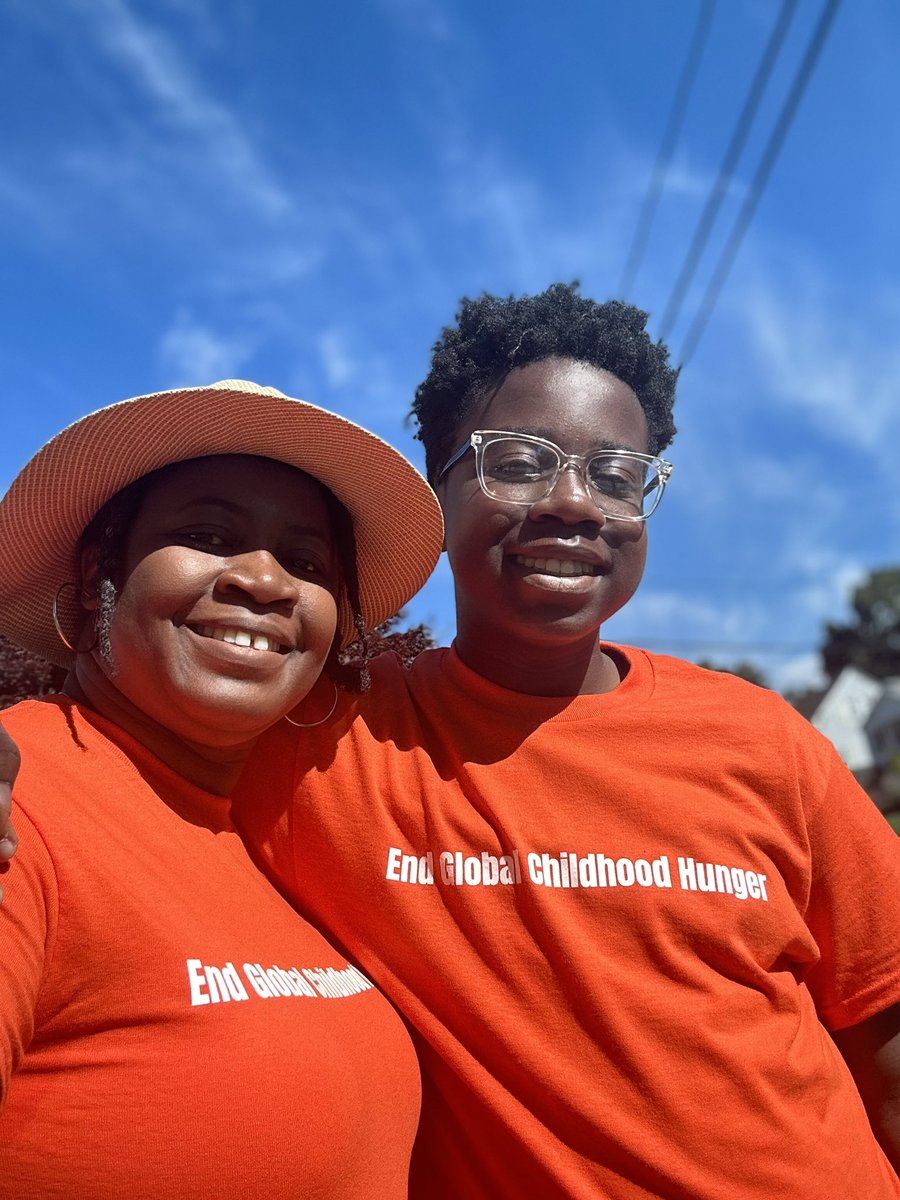 No child should go hungry. Ending childhood hunger should be a priority for all of us if we want better social, emotional, behavioral and academic outcomes. I was glad to join my friend @MRanglinVassell for the 3rd Annual End Global Childhood Hunger walk today. Please donate!