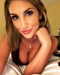 I’m tough, I’m ambitious, and I know exactly what I want. If that makes me a bitch, okay.”
Good morning 🌄 XX