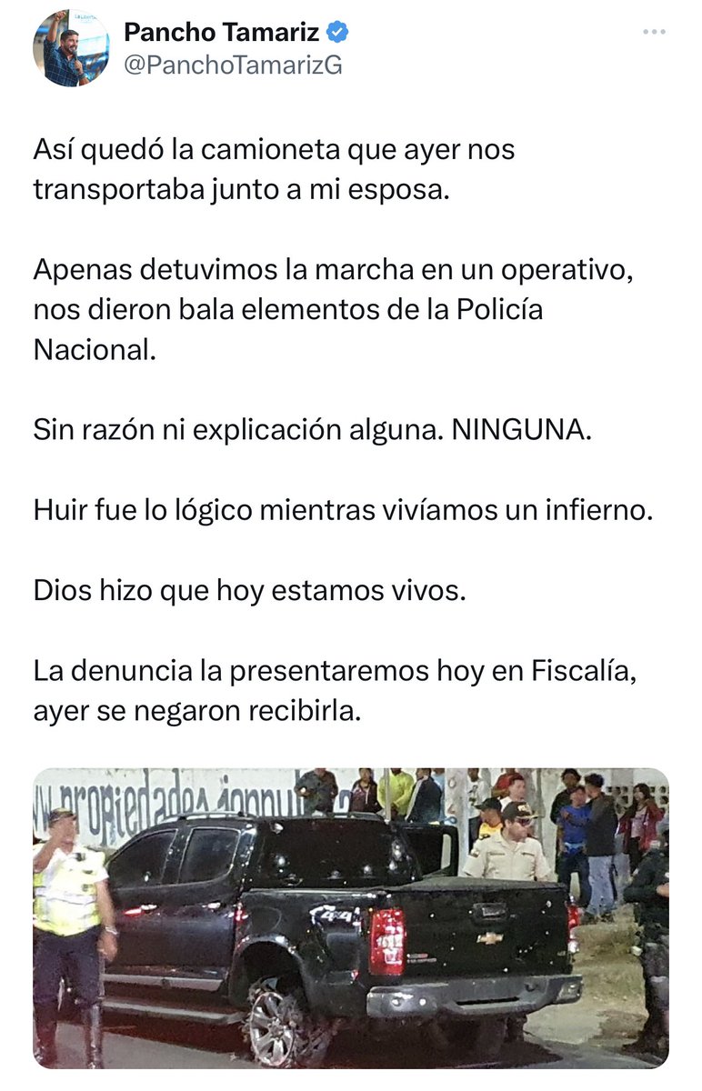 La violencia no cesa.
<a href="/ottosonnenh/">Otto Sonnenholzner</a> denuncia que hubo balacera frente al lugar donde desayunaba esta mañana con su familia.
Anoche balearon el vehículo donde se movilizaba <a href="/PanchoTamarizG/">Pancho Tamariz</a>, quien hace una terrible denuncia: fueron miembros de la <a href="/PoliciaEcuador/">Policía Ecuador</a> 
¿Qué es esto???