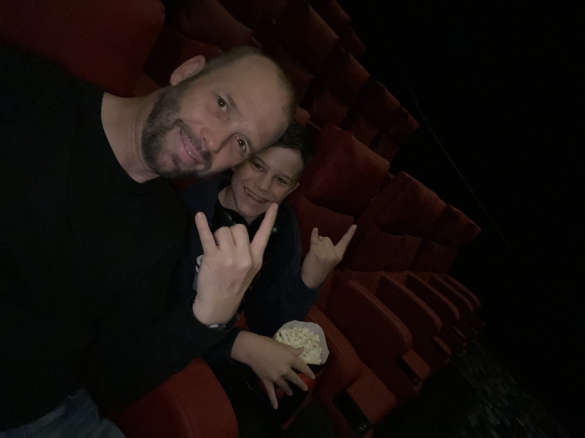 GrahamIsTweetin's tweet image. Ready!! 
#m72liveincinemaa