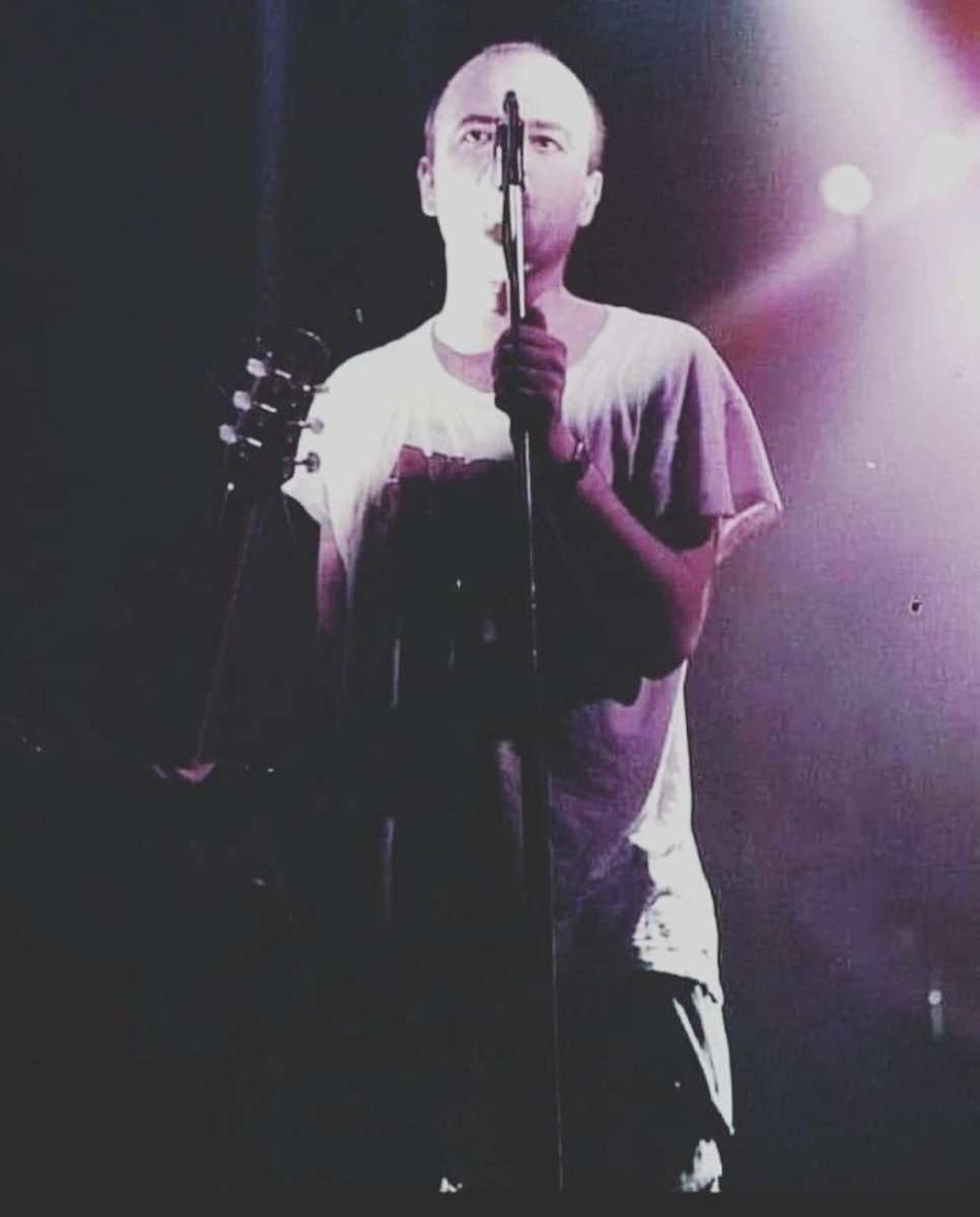 Luca Prodan.