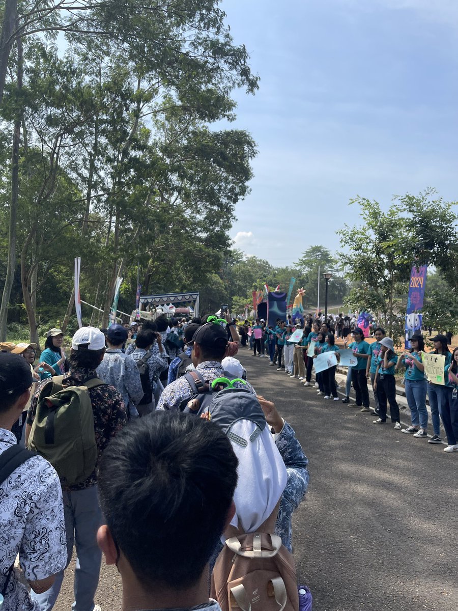 BertrandSetiaw1's tweet photo. Recap OSKM ITB https://t.co/VtDfvp7lXK