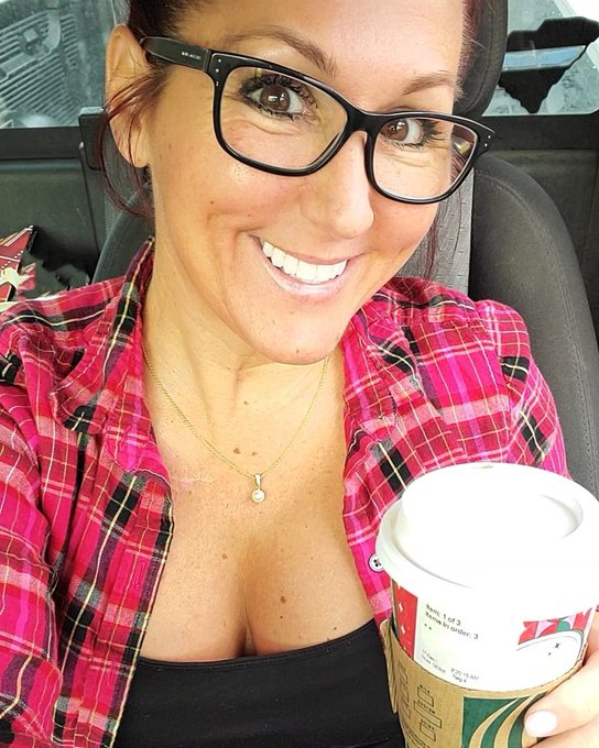 Saturday Morning Mom-errand runs☕️https://t.co/ncHFpHzjhI https://t.co/8JHGJd0UNE<a href="/tag/happynewyear"class="tags"><span>#happynewyear</span></a><a href="/tag/nye2023"class="tags"><span>#nye2023</span></a><a href="/tag/songoftheyear2023"class="tags"><span>#songoftheyear2023</span></a>