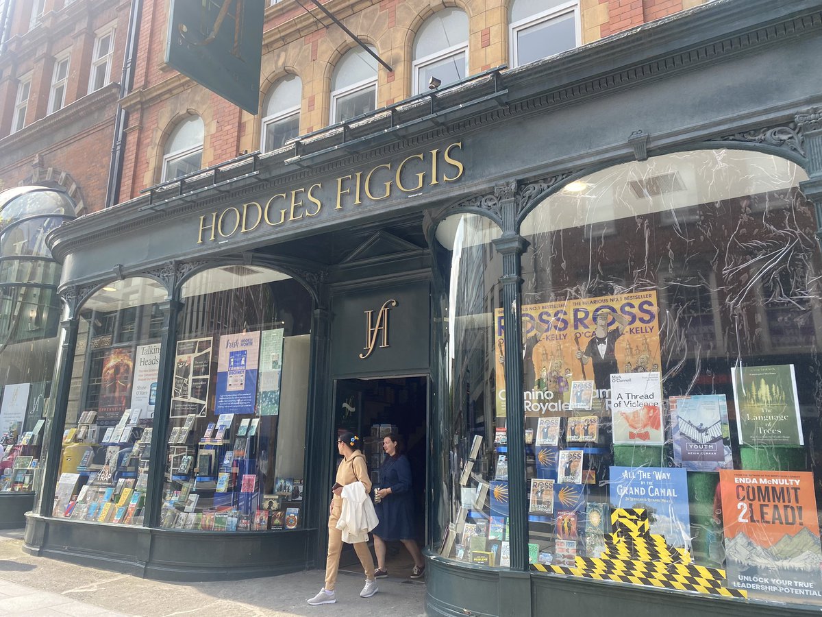 nialldowney's tweet photo. Newry Corner in @Hodges_Figgis in Dublin today. ๐
Thanks to Eve and the team for stocking โOops, Why Things Go Wrongโ. First print run sold out yesterday. More on the way but last chance to pick up a First Edition..!! ๐
Apologies to @Enda_McNulty for gate-crashing his table.๐ https://t.co/3RjW0y6lC7