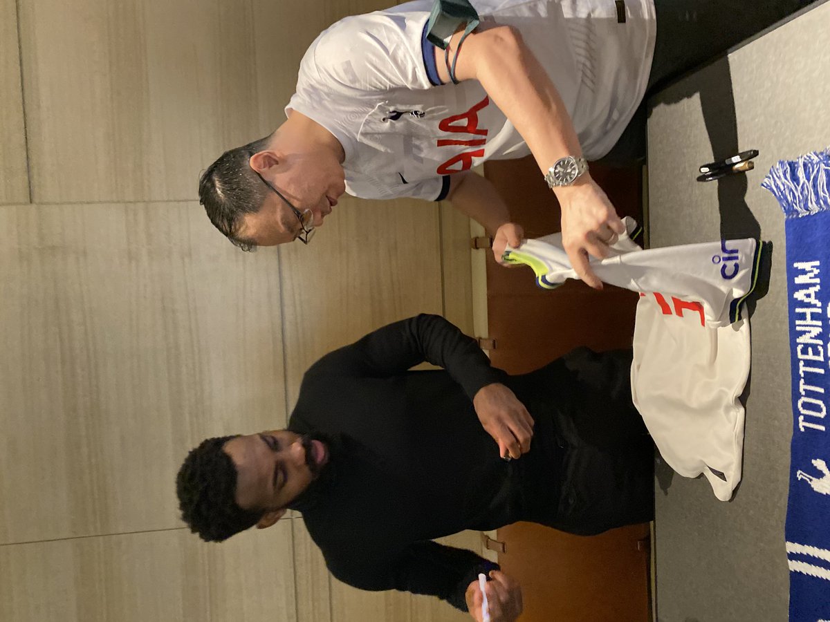 nijue88's tweet photo. Meet & Greet session with Mr. Danny Rose πππ
Special thanks to
#sofitelkl
#astromy
#myspurs https://t.co/VSBY5zxFEN